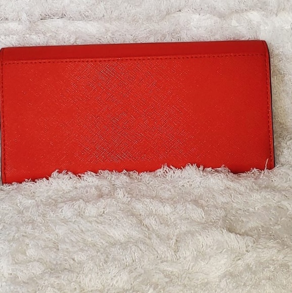 ♠️Kate Spade Wallet ♠️ - Picture 2 of 4
